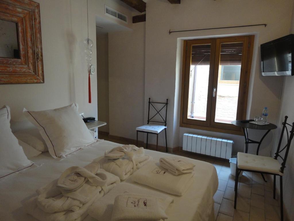 Hotel Rural Cal Torner Adults Only Guiamets Phòng bức ảnh